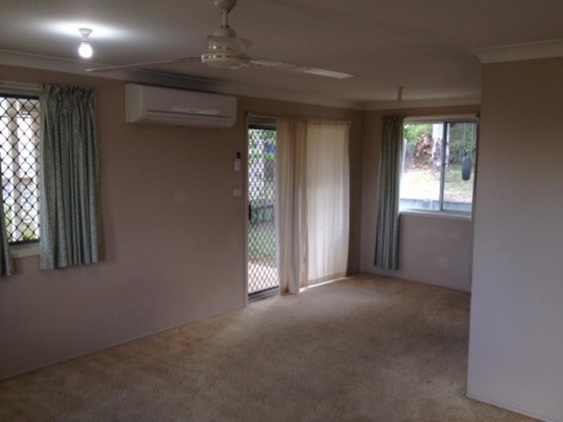 4 Poole Street, Kawana QLD 4701